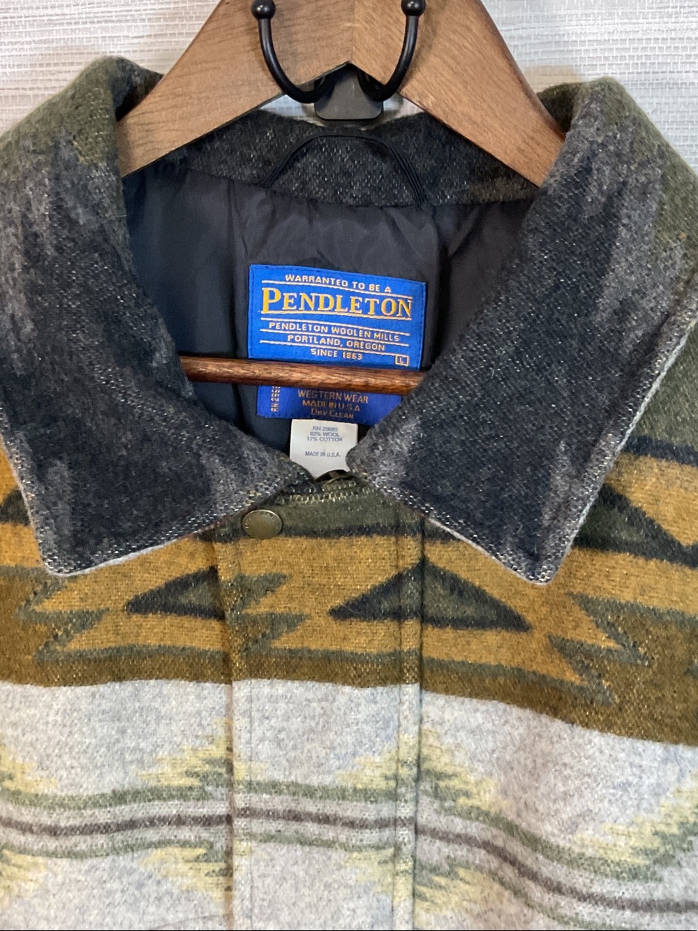 Pendleton Aztec Navajo Southwestern Aztec Wool Field Jacket EUC Large Zipper - Picture 6 of 16